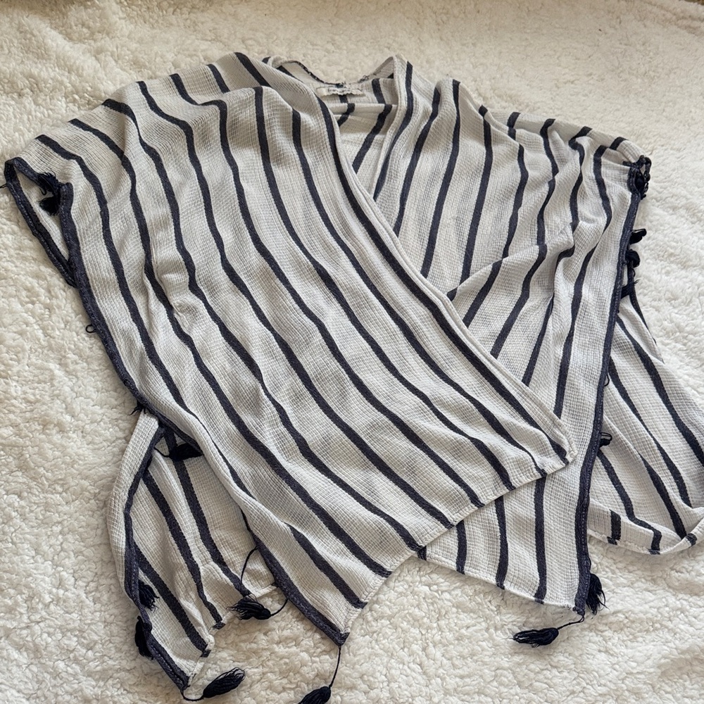 Francesca's Collections Black and White Striped Blouse